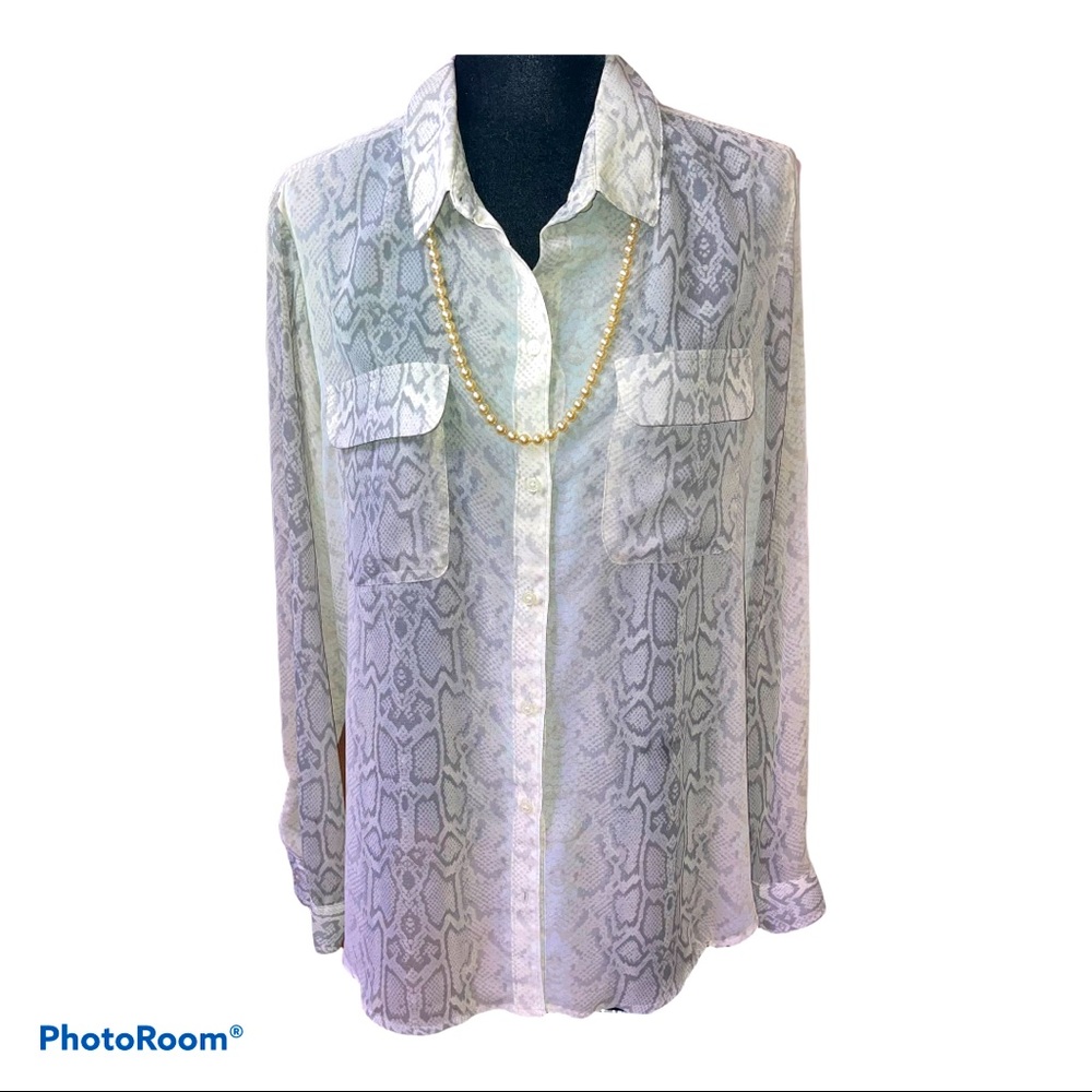 Old Navy Gray & Cream Sheer Snakeskin Print Button-Up Blouse | XL